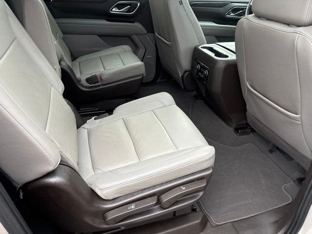 Used 2023 Beige Chevrolet Z71 image 18