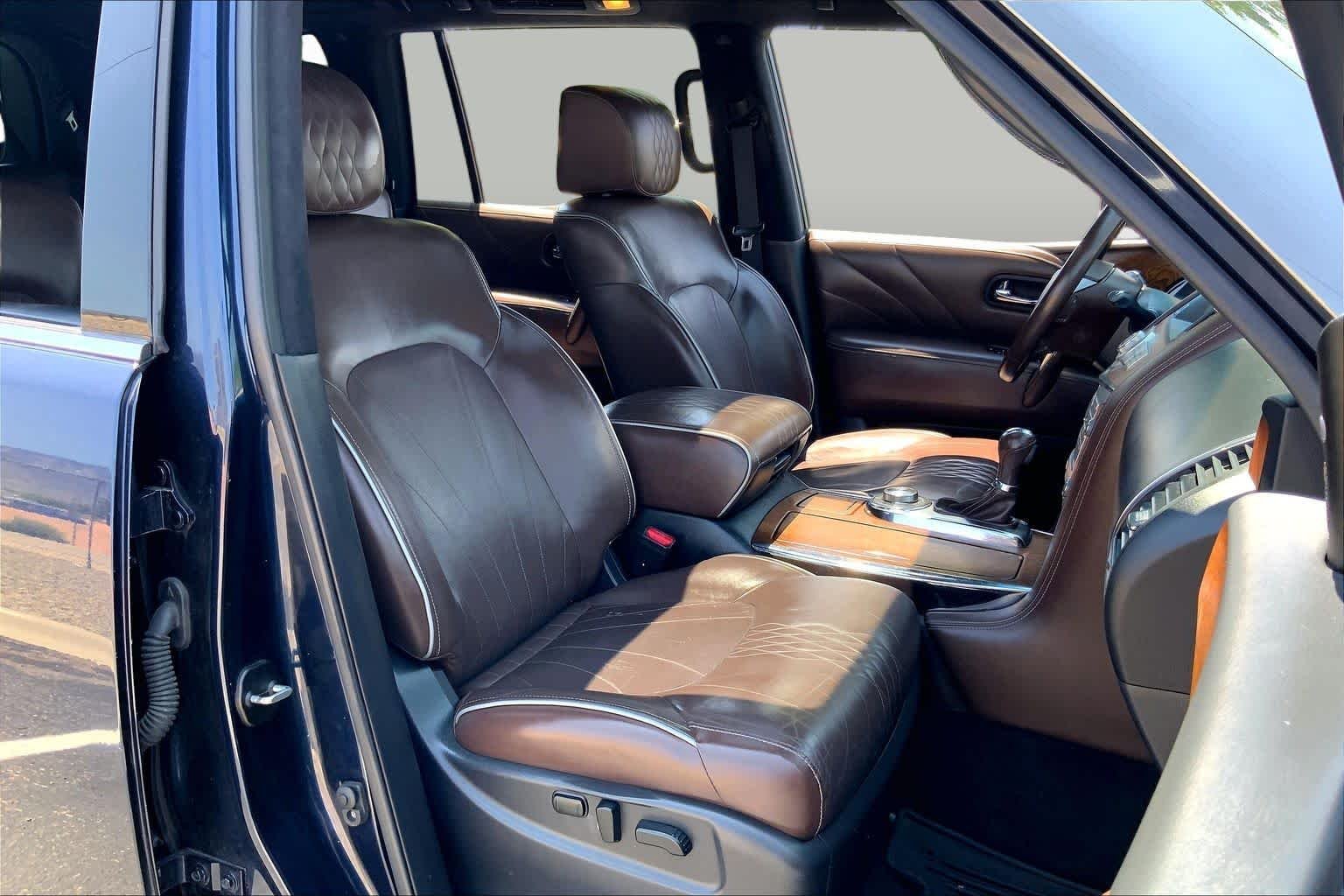 Used 2017 Hermosa Blue INFINITI Limited image 8
