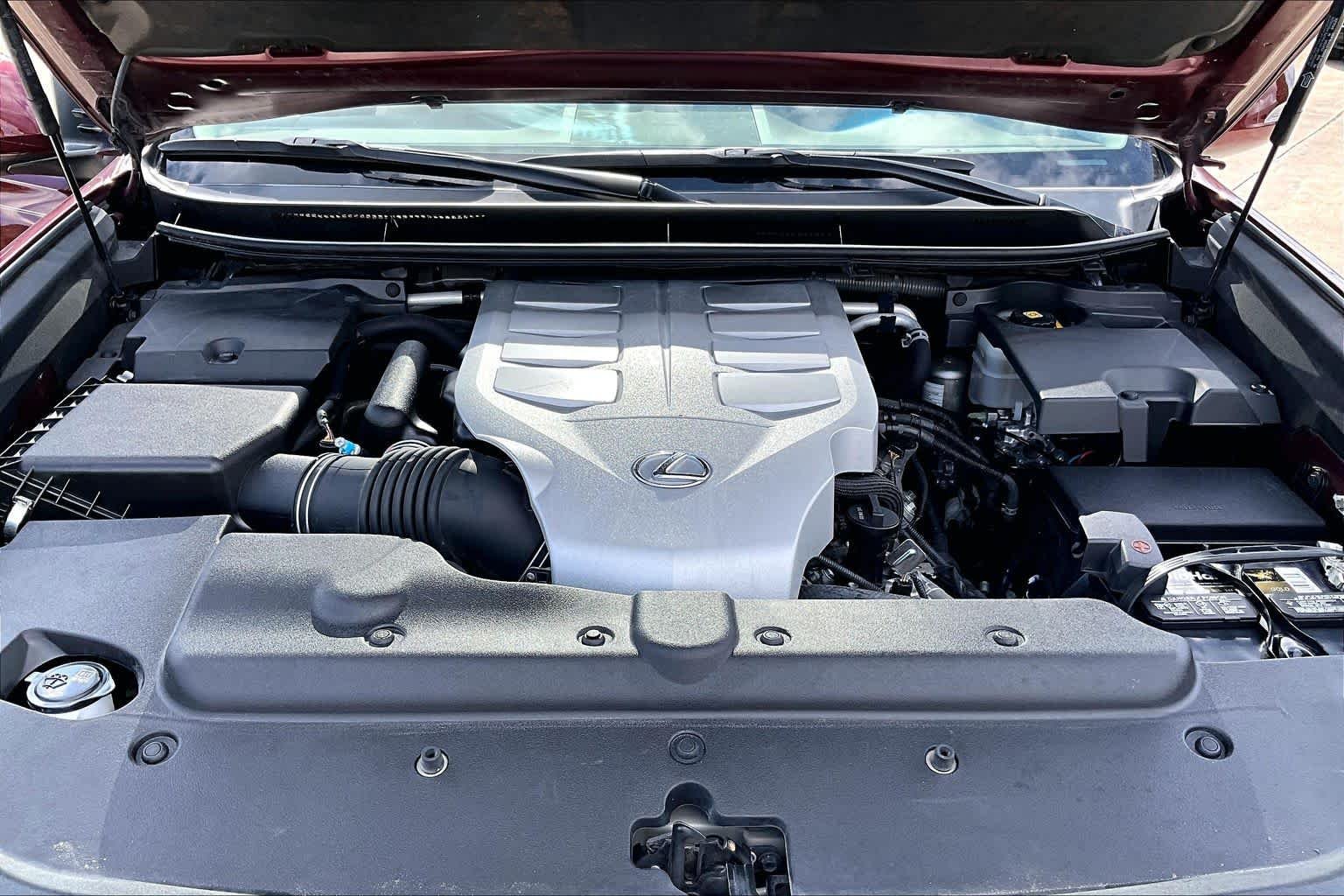 Used 2019 Claret Mica Lexus Premium image 28