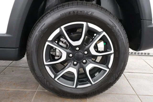 Used 2024 White Jeep Trailhawk image 37