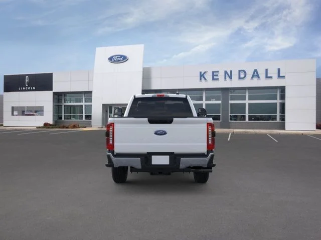 2025 Ford F-250 Super Duty XLT - Photo 5