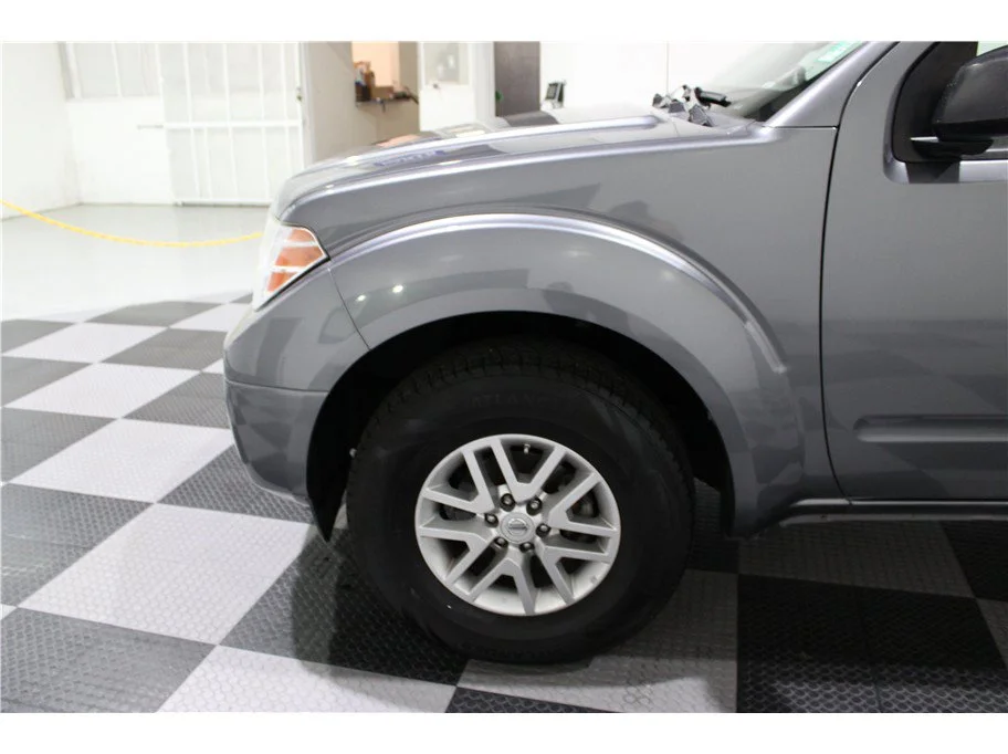 2019 Nissan Frontier SV - Photo 9