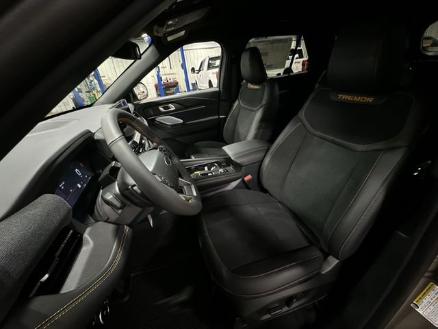 New 2026 Marsh Gray Ford Tremor® image 17