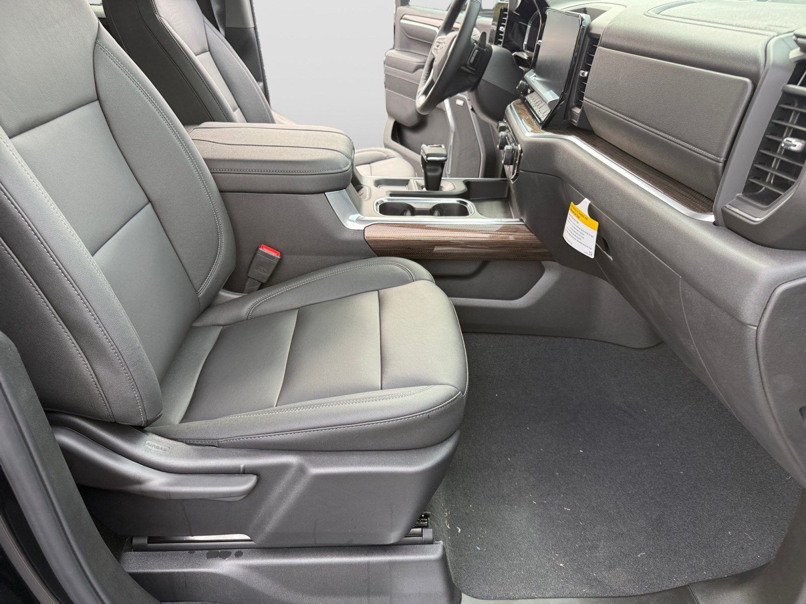 2026 Chevrolet Silverado 1500 LT Trail Boss - Photo 12
