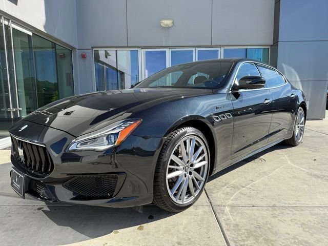 Certified Used 2022 Nero Ribelle Metallic Maserati Modena image 6