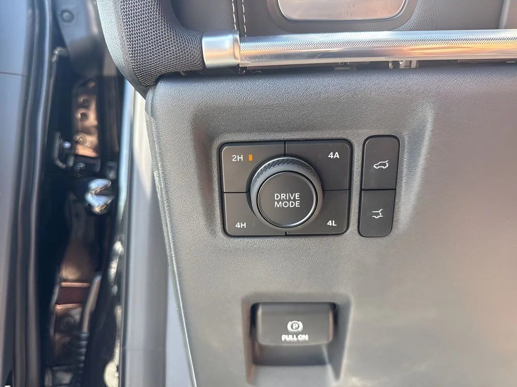 Used 2026 Black Ford Platinum image 23