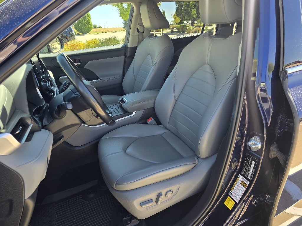Used 2021 Blueprint Toyota XLE image 13