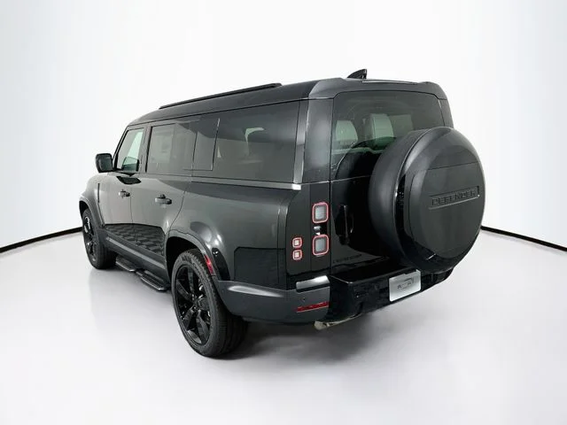 New 2026 Black Land Rover S image 7