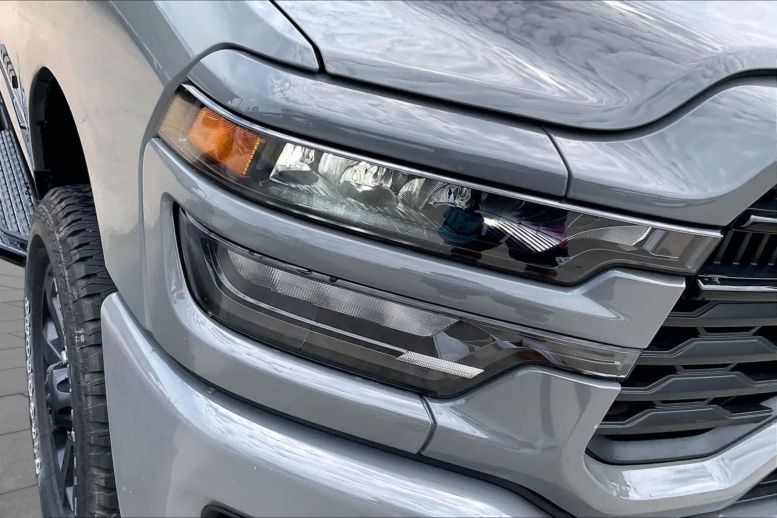 New 2026 Ceramic Gray Clear-Coat Exterior Paint RAM Big Horn image 13