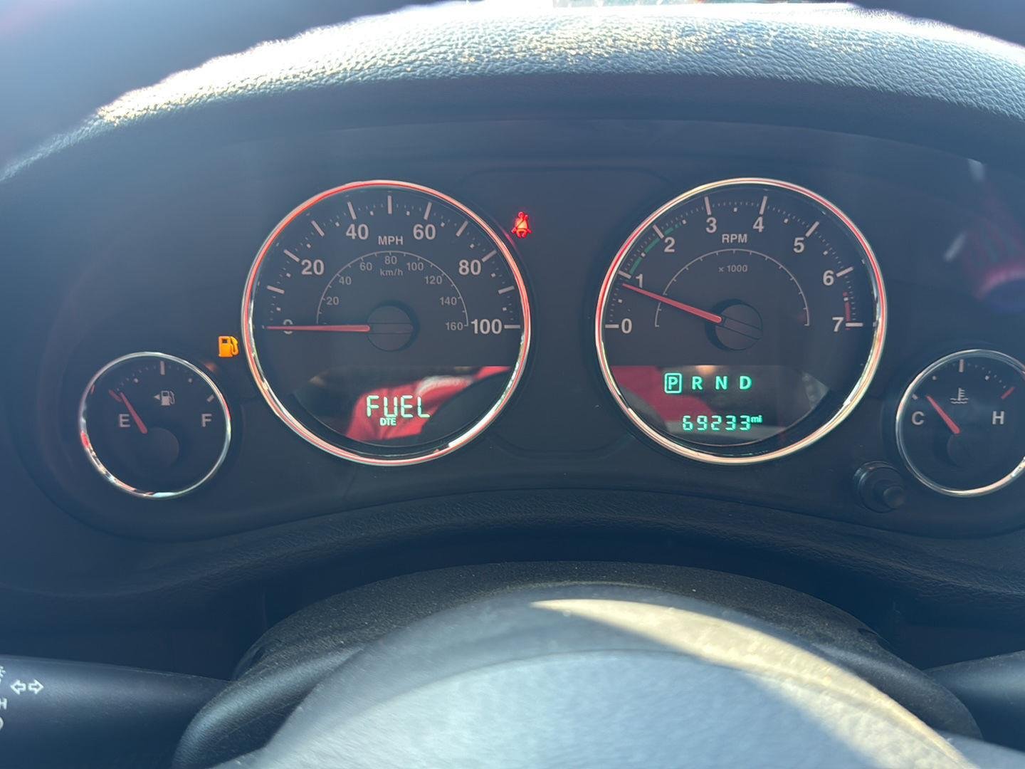 Used 2016 Black Clearcoat Jeep Sport image 16