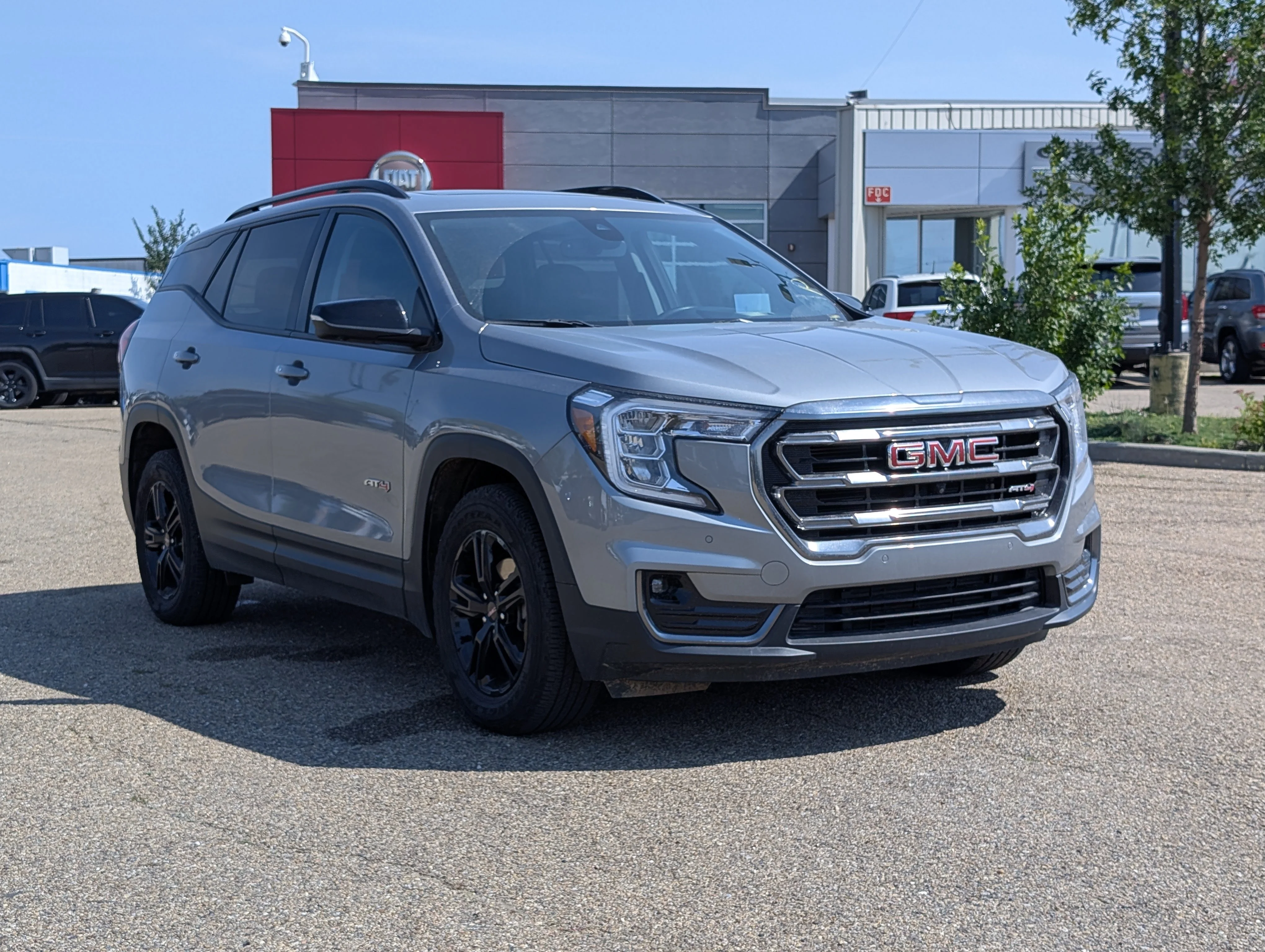 Used 2024 Summit White GMC AT4 image 9