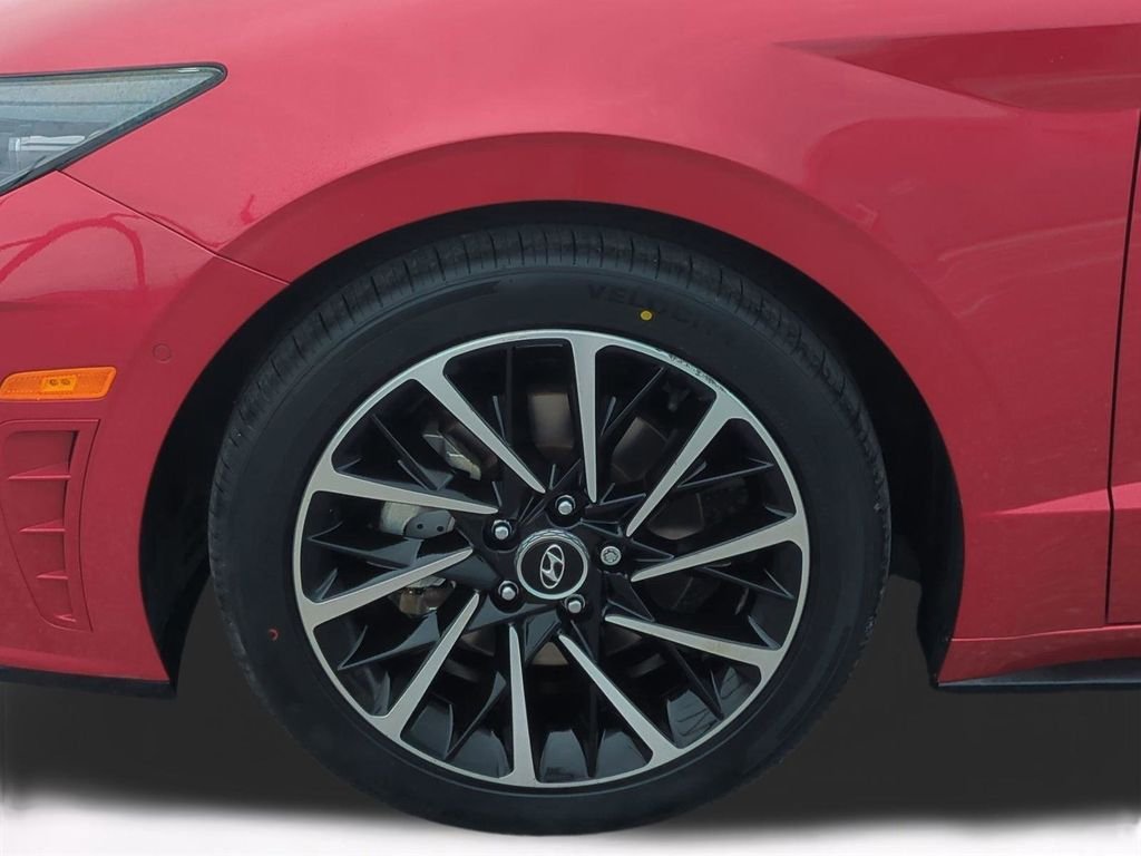 2021 Hyundai Sonata Limited - Photo 11