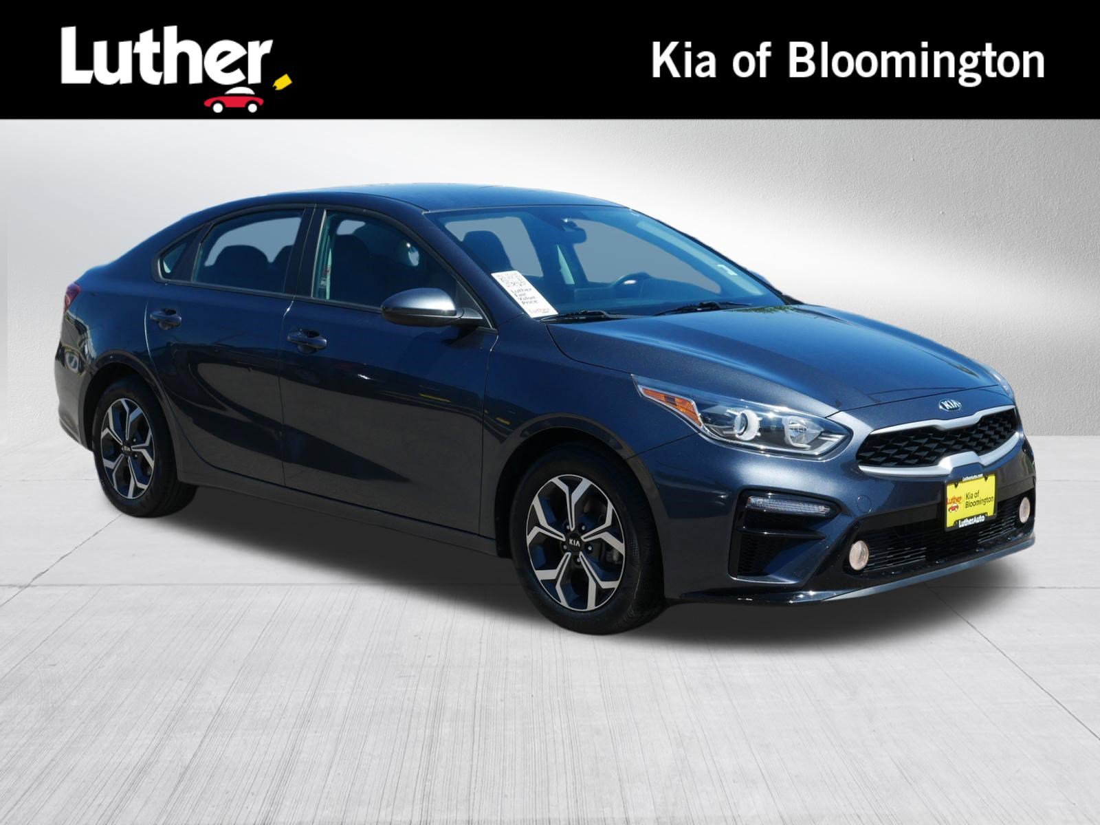 2021 Kia Forte LXS AT's photo