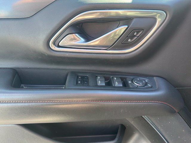 2022 Chevrolet Suburban RST - Photo 16