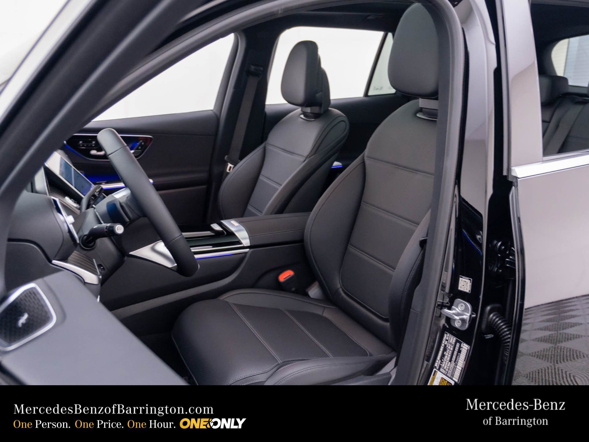 New 2026 Black Mercedes-Benz GLC 300 image 64