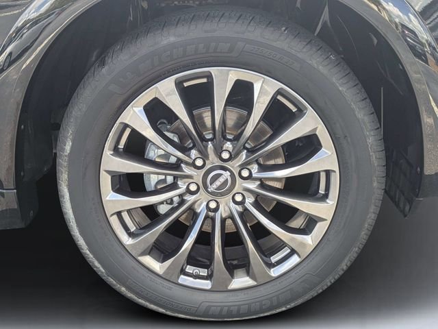 Used 2023 Black Nissan Platinum image 11