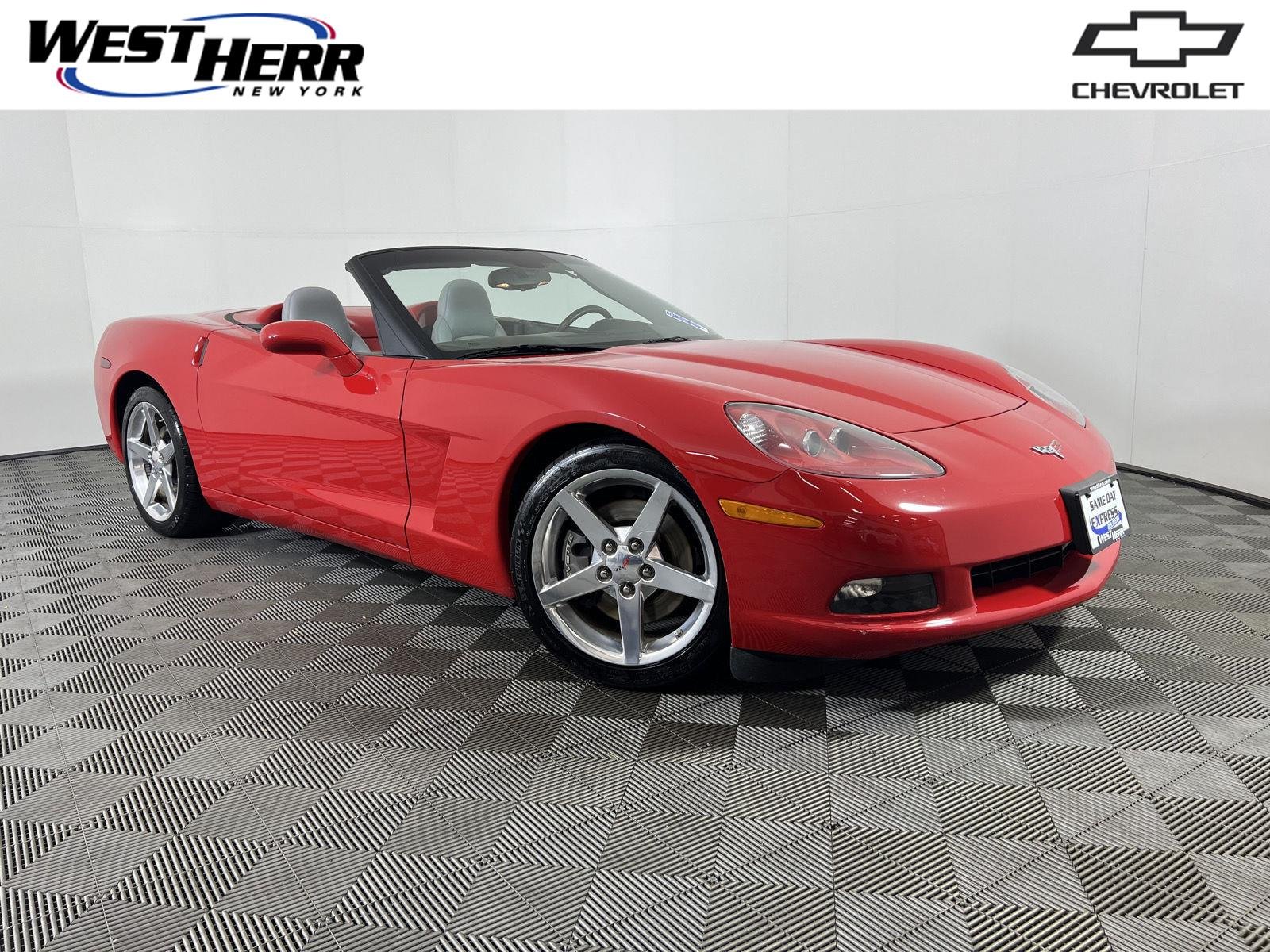 Used 2005 Victory Red Chevrolet Base image 1