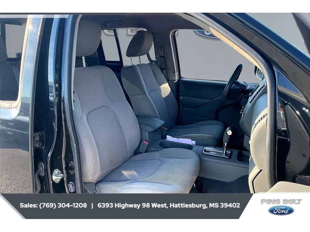 Used 2019 Magnetic Black Pearl Nissan SV image 6