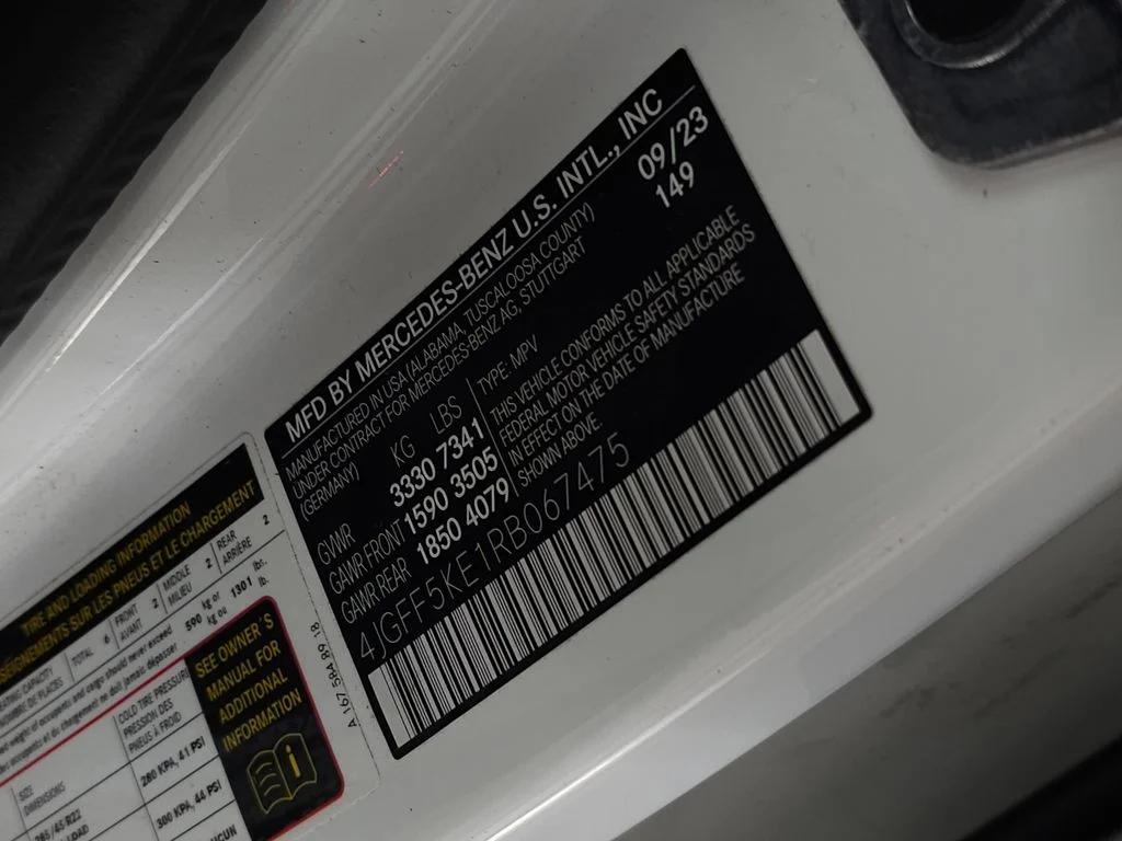 Used 2024 White Mercedes-Benz GLS 450 image 42