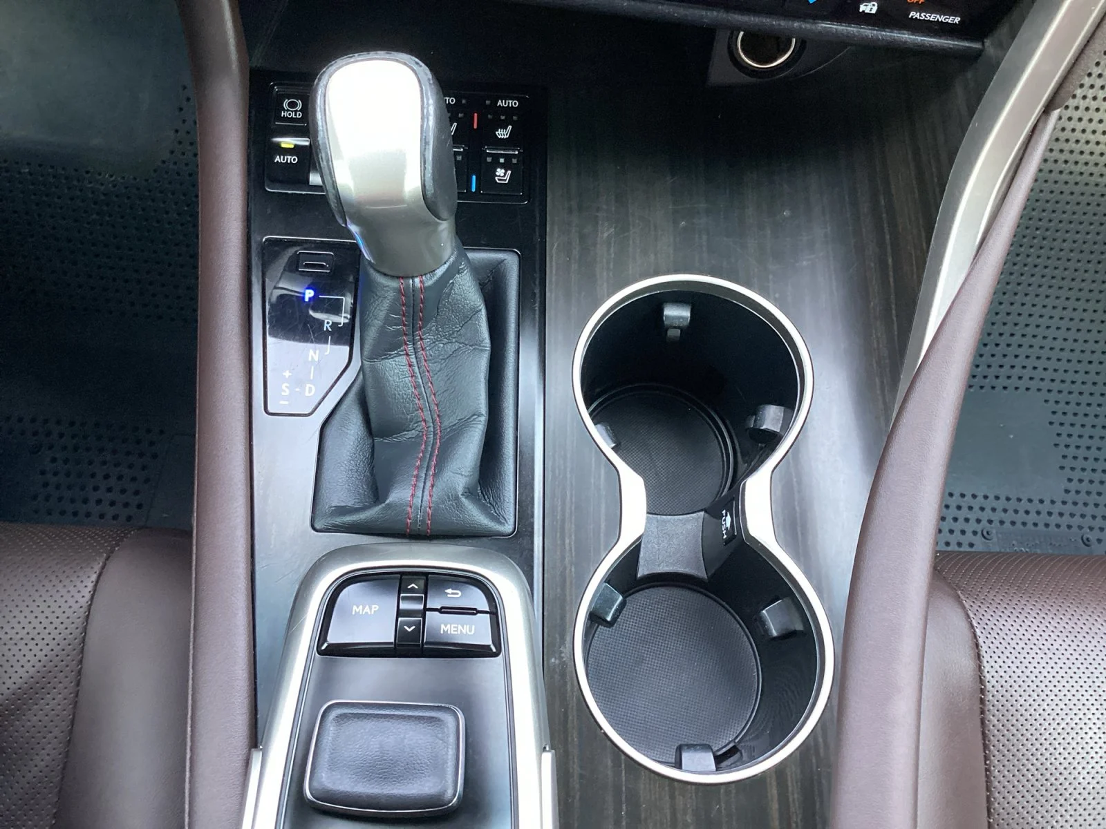 Used 2019 White Pearl Lexus 350 image 25