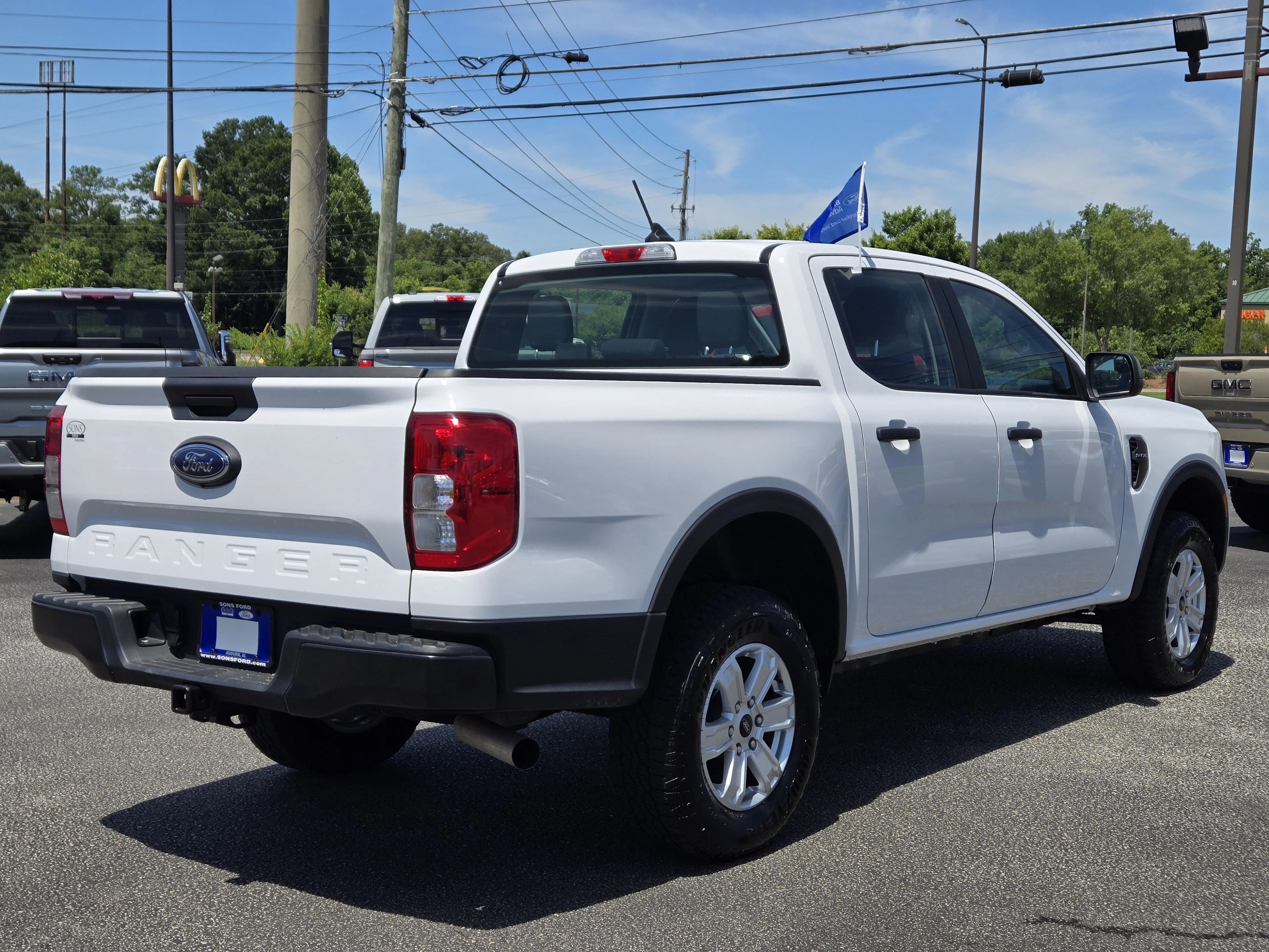 Used 2025 Oxford White Ford XL image 8