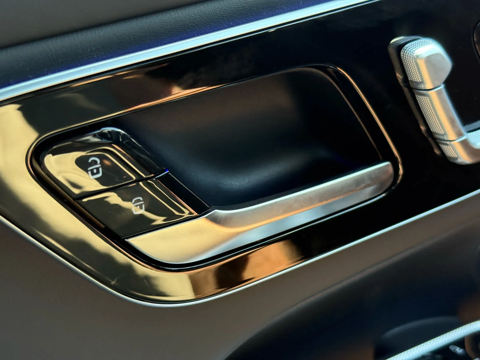 2025 Mercedes-Benz GLC AMG GLC63 S - Photo 27