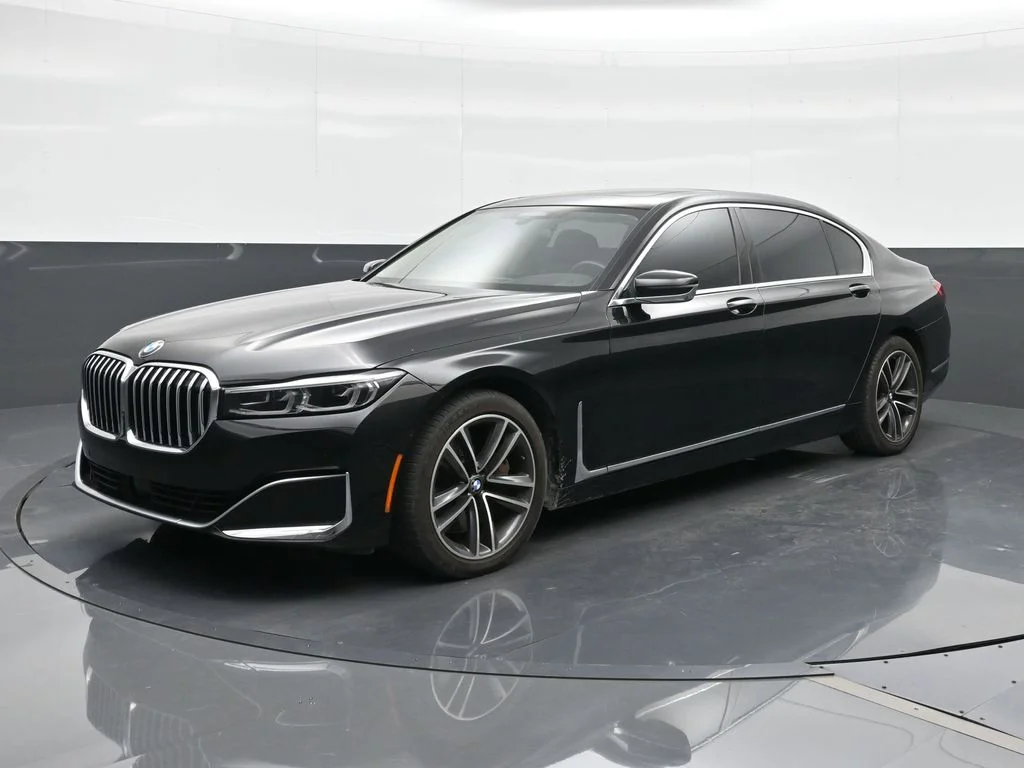 2021 BMW 7 Series 750i xDrive's photo