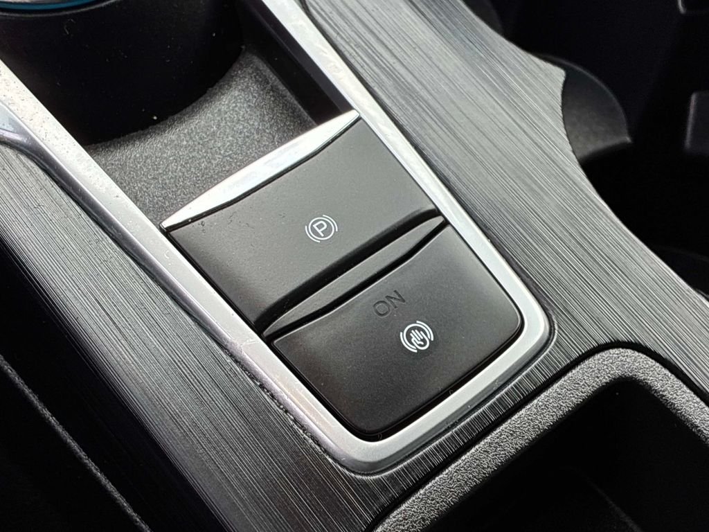 Used 2023 White Ford ST-Line Select image 32