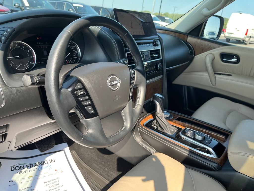 Used 2023 White Nissan SL image 14
