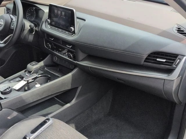 Used 2023 Silver Nissan SV image 29