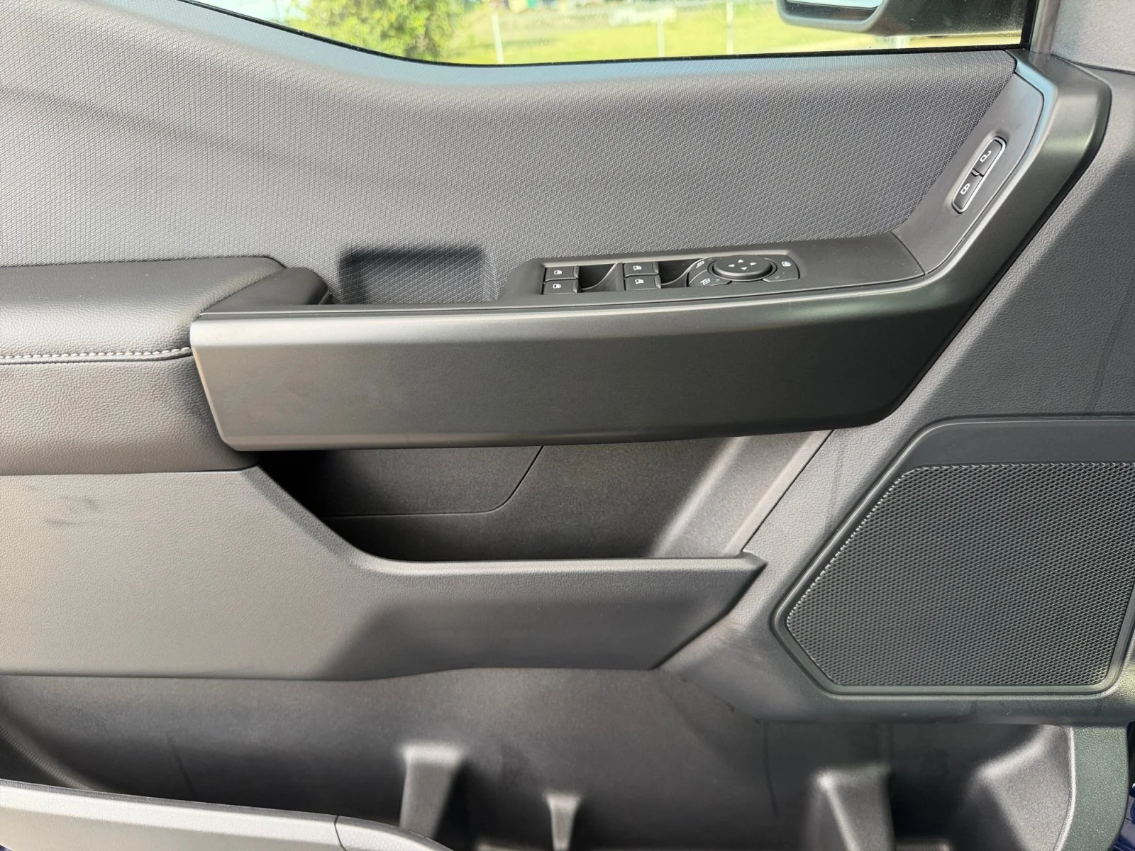 New 2026 Argon Blue Metallic Ford STX W/LOBO PKG image 17