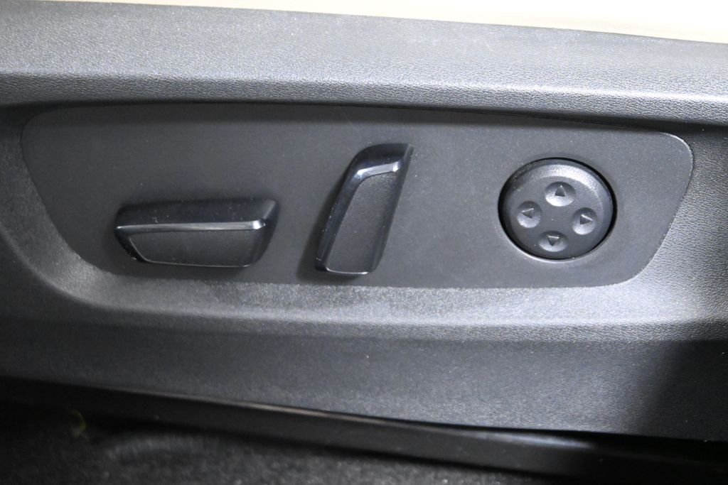 Certified Used 2023 Blue INFINITI Sensory image 28