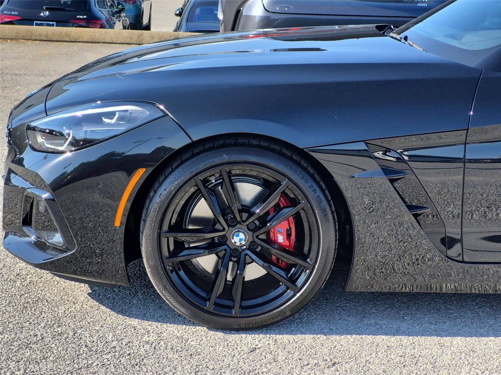 Used 2025 Black Sapphire Metallic BMW M40i image 10