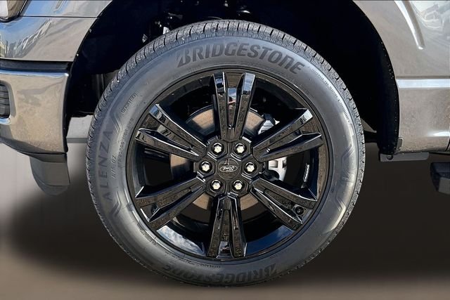 New 2026 Carbonized Gray Metallic Ford Lariat image 11