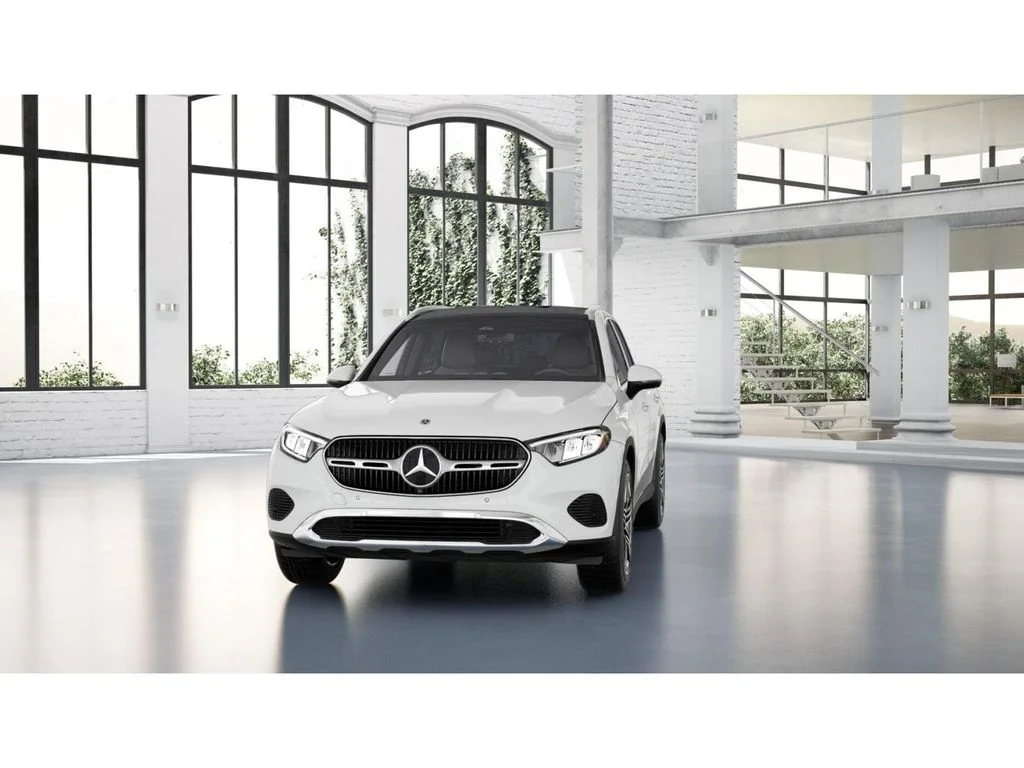 New 2027 White Mercedes-Benz GLC 300 image 42