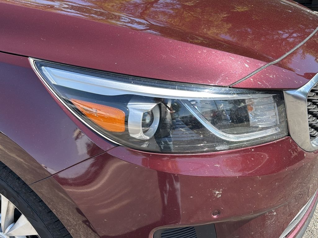 Used 2017 Red Kia LX image 11