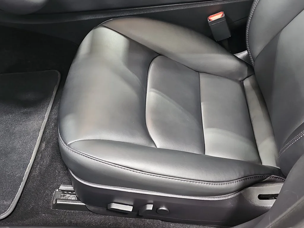 Used 2020  Tesla Long Range image 30