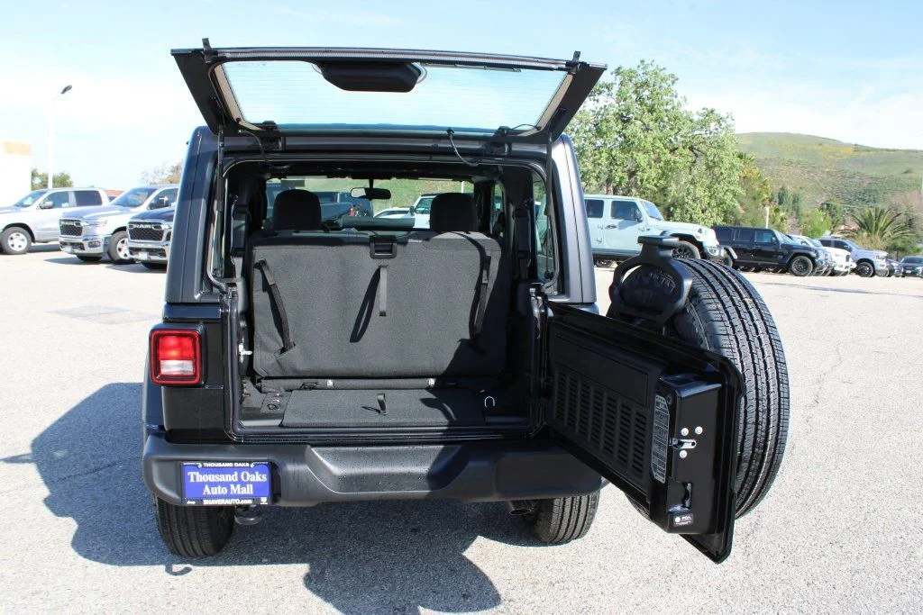 New 2026 Black Clear-Coat Exterior Paint Jeep Sport image 26
