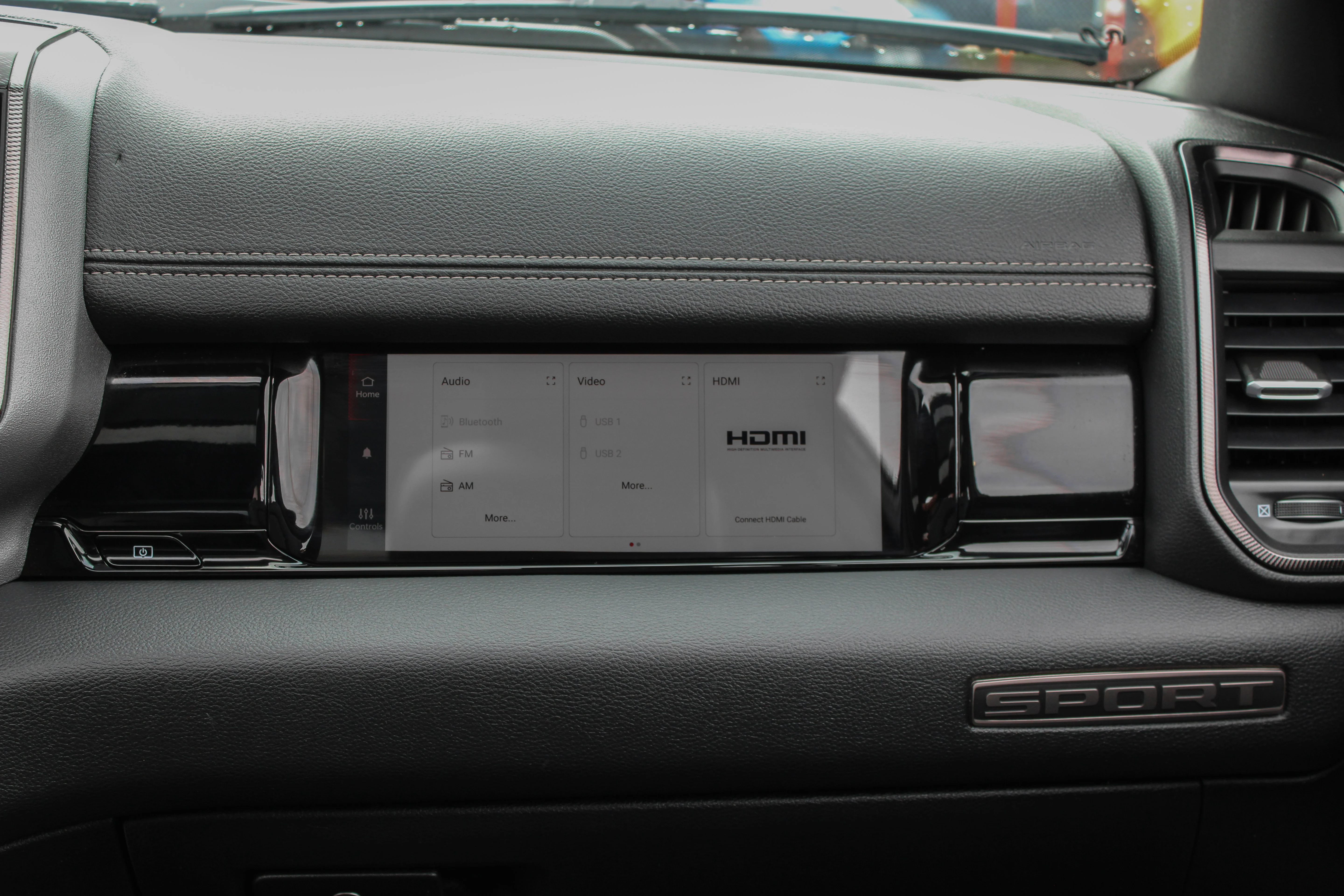 Used 2025 White RAM Sport* | Heated/Ventilated Front Seats | Heated Rear Seats | Panoramic Sunroof | image 30
