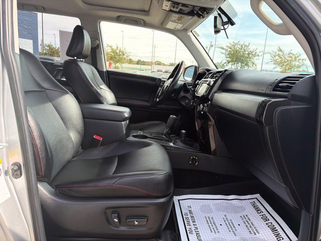 Used 2014 Classic Silver Metallic Toyota Limited image 21