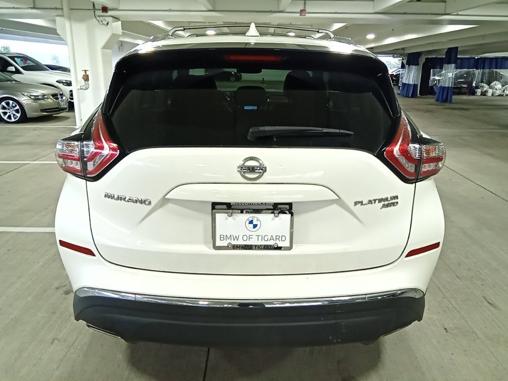 Used 2018 Pearl White Nissan Platinum image 6