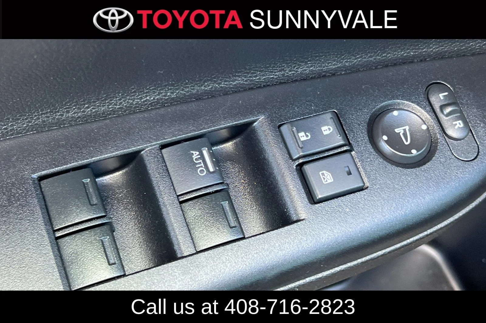 Used 2013 Black Honda LX image 17