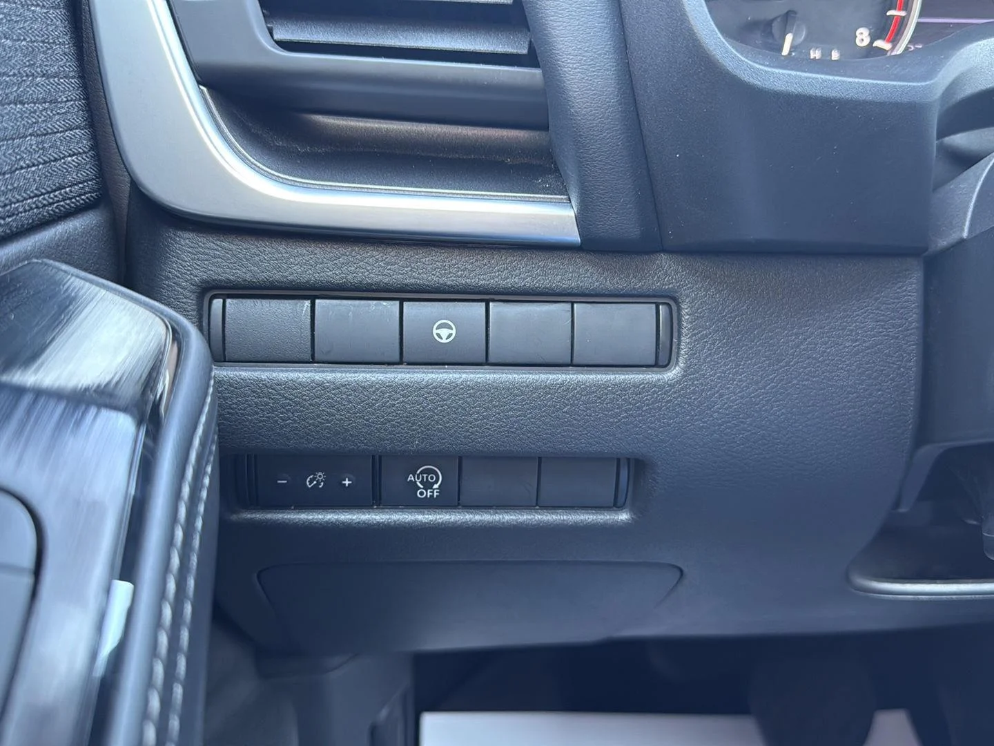 Certified Used 2023 Gun Metallic Nissan SV image 19