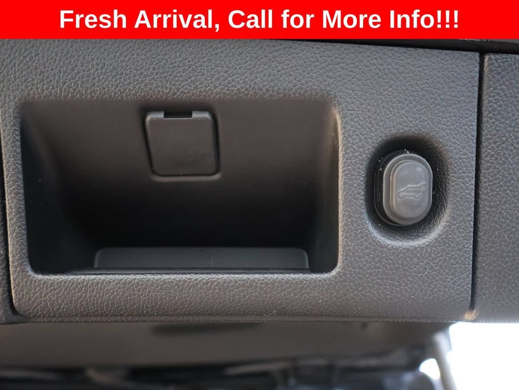 Used 2020 CARBON BLACK METALLIC GMC Denali image 9