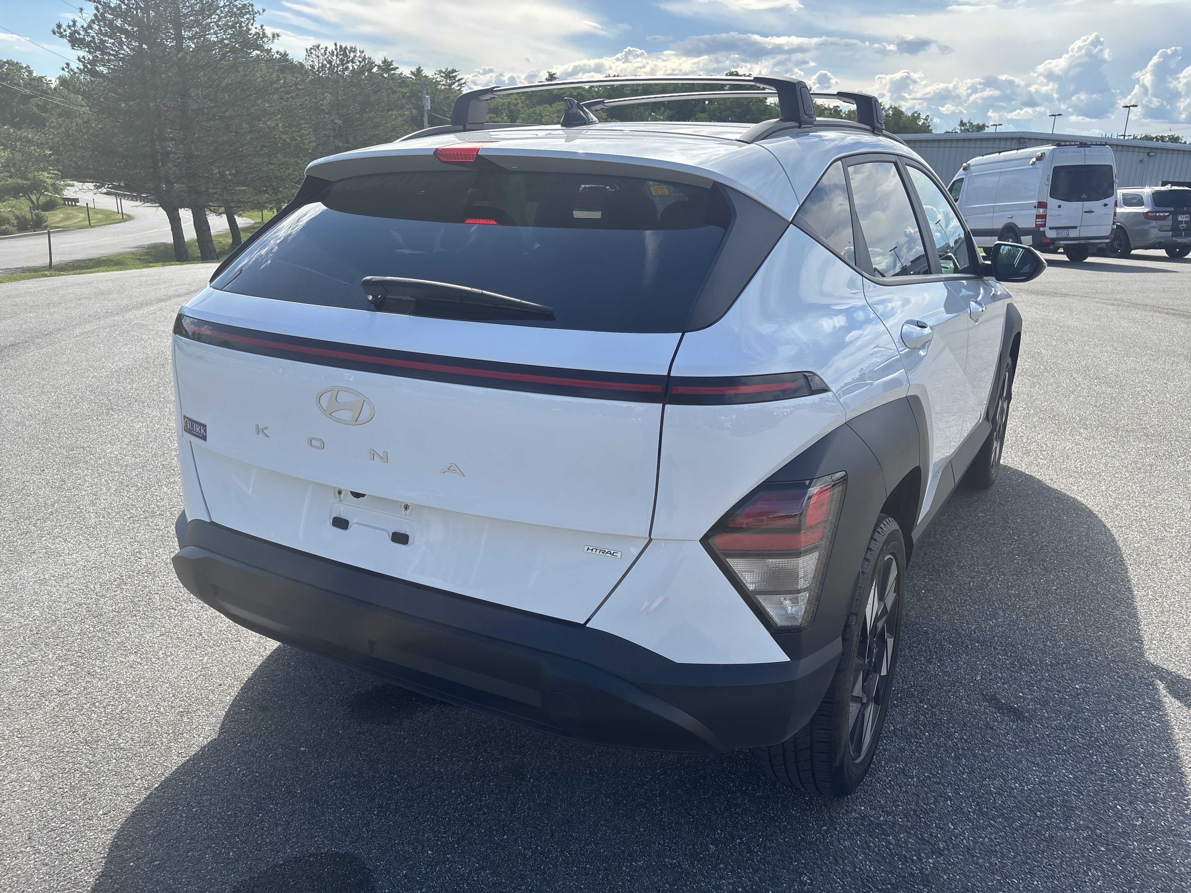 Used 2024 Atlas White Hyundai SEL image 5