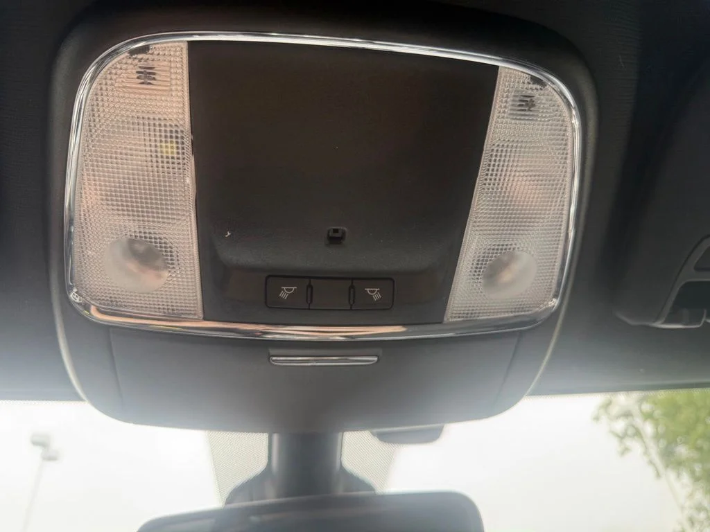 Used 2017 Silver Jeep Laredo image 28
