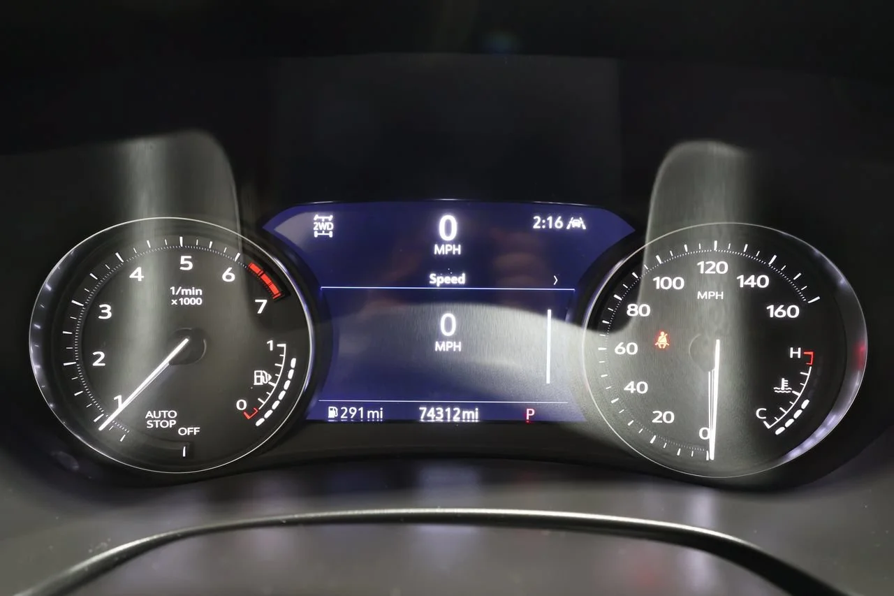 Used 2022 Stellar Black Metallic Cadillac Sport image 11