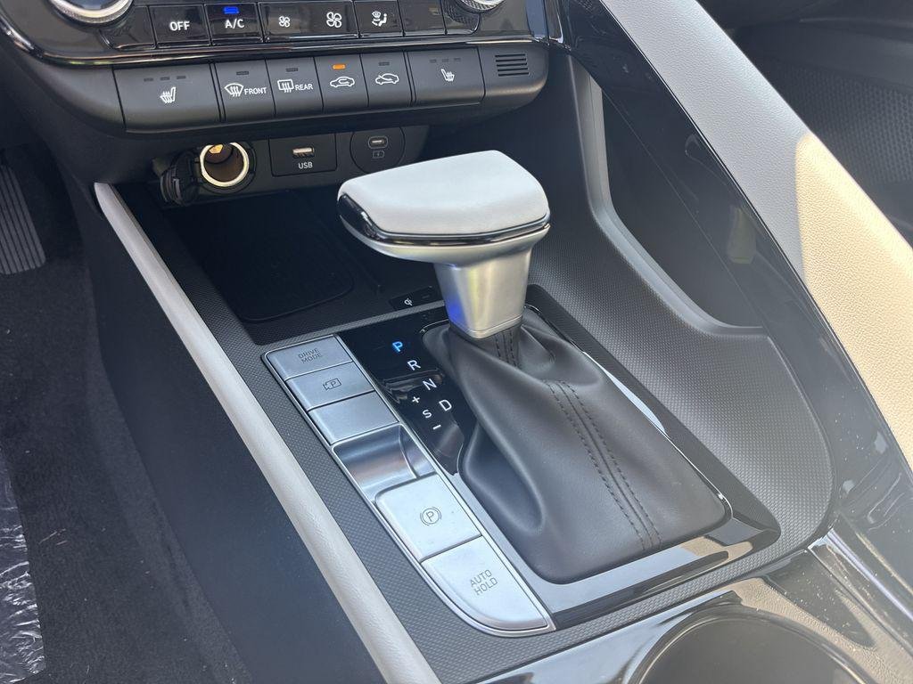 New 2026 White Hyundai Limited image 31