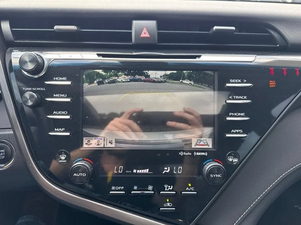 Used 2019  Toyota XSE image 21