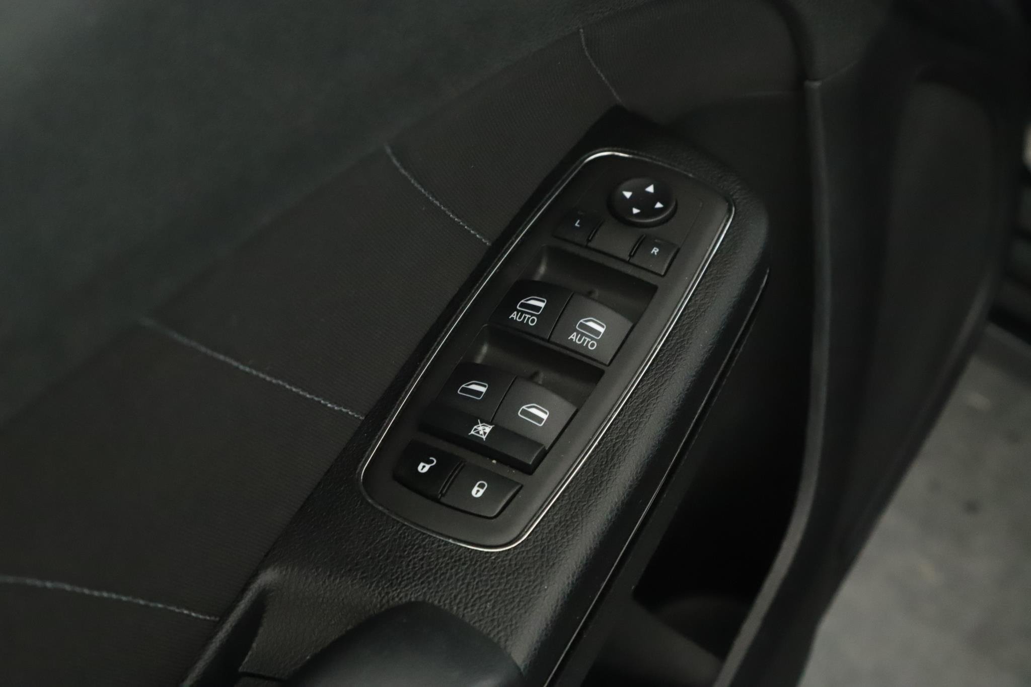 Used 2023 Pitch Black Clearcoat Dodge SXT AWD image 8